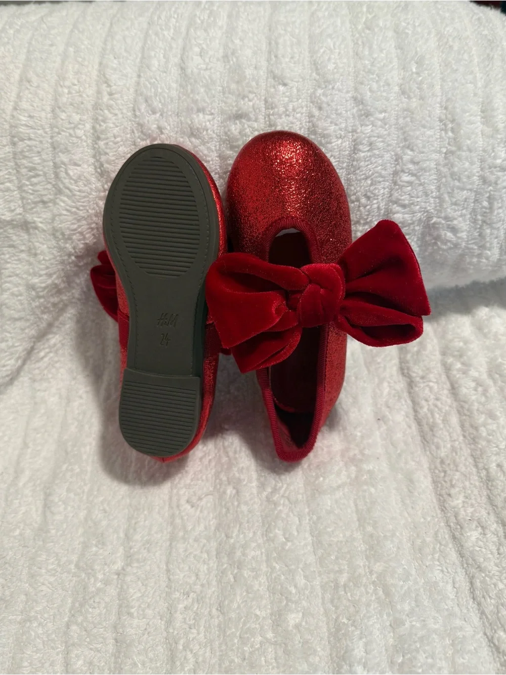 H&M Red Glitter Bow Baby Ballet Flats